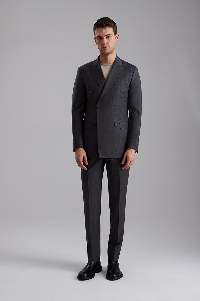 MEN'S SUIT