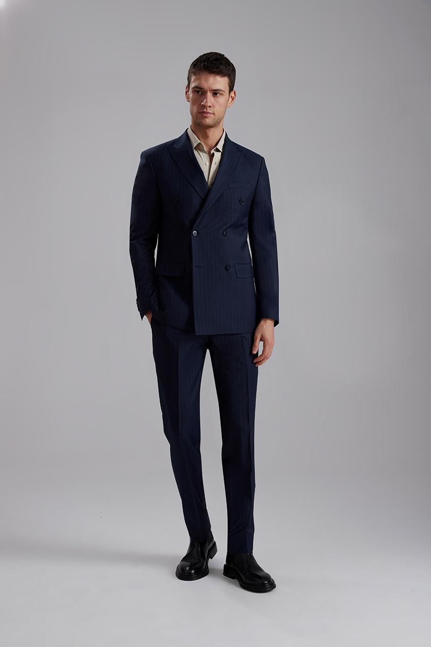 MEN'S SUIT